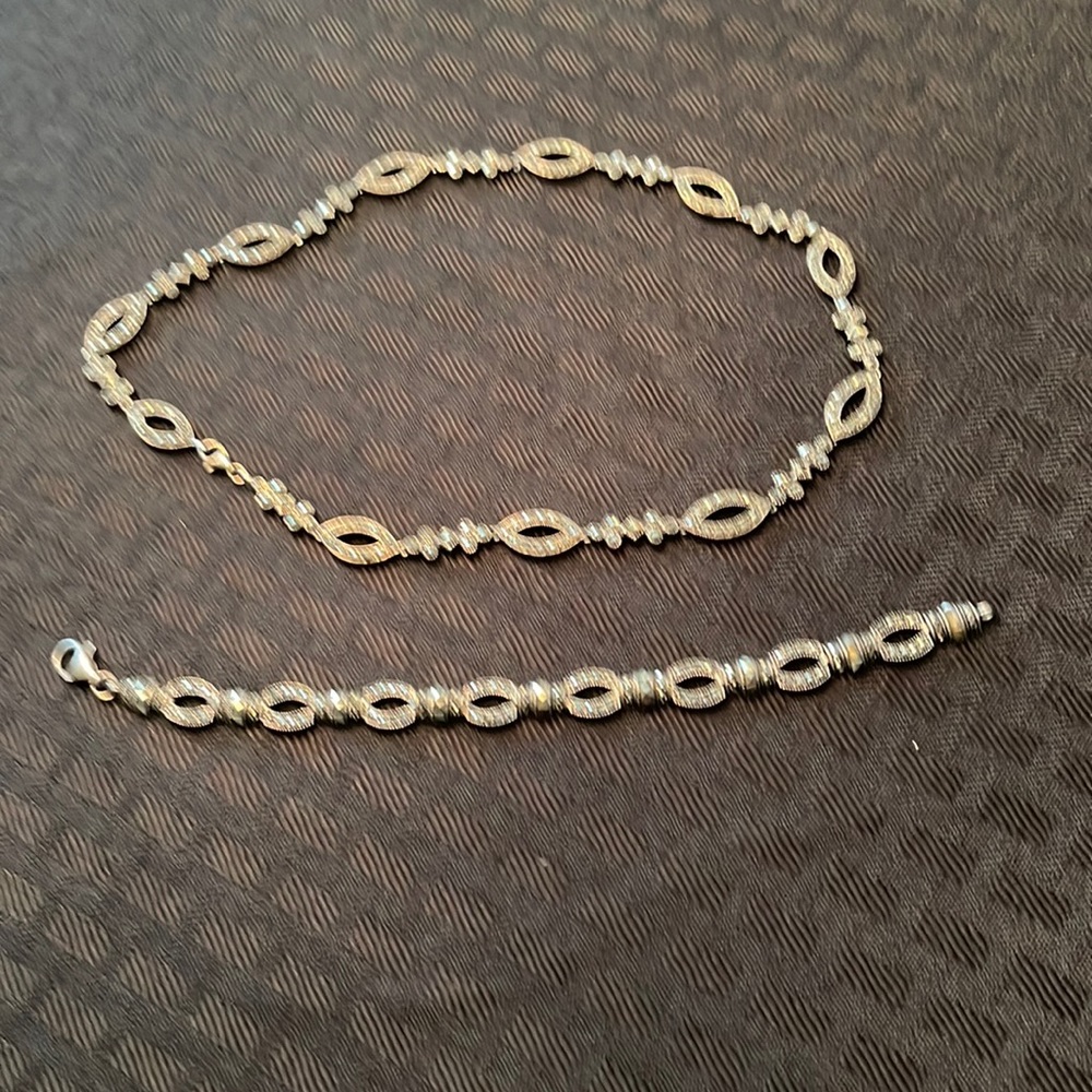 Beautiful set of Marcasite jewelry Vintage